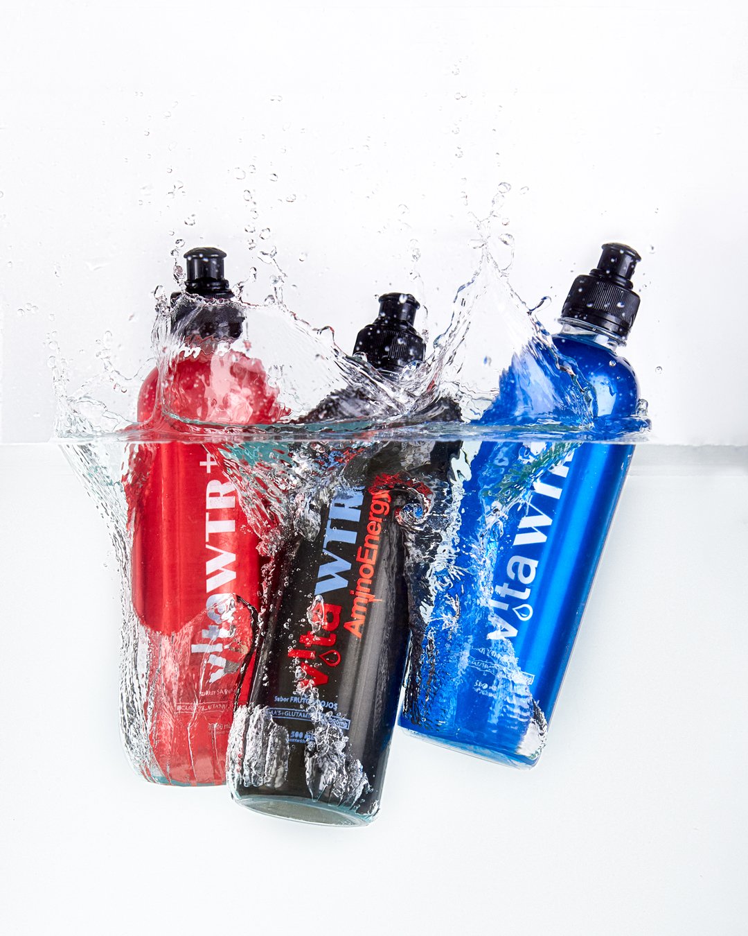 fotografía de producto, splash en agua bebidas